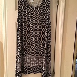 MAX STUDIO : Sleeveless handkerchief bottom style